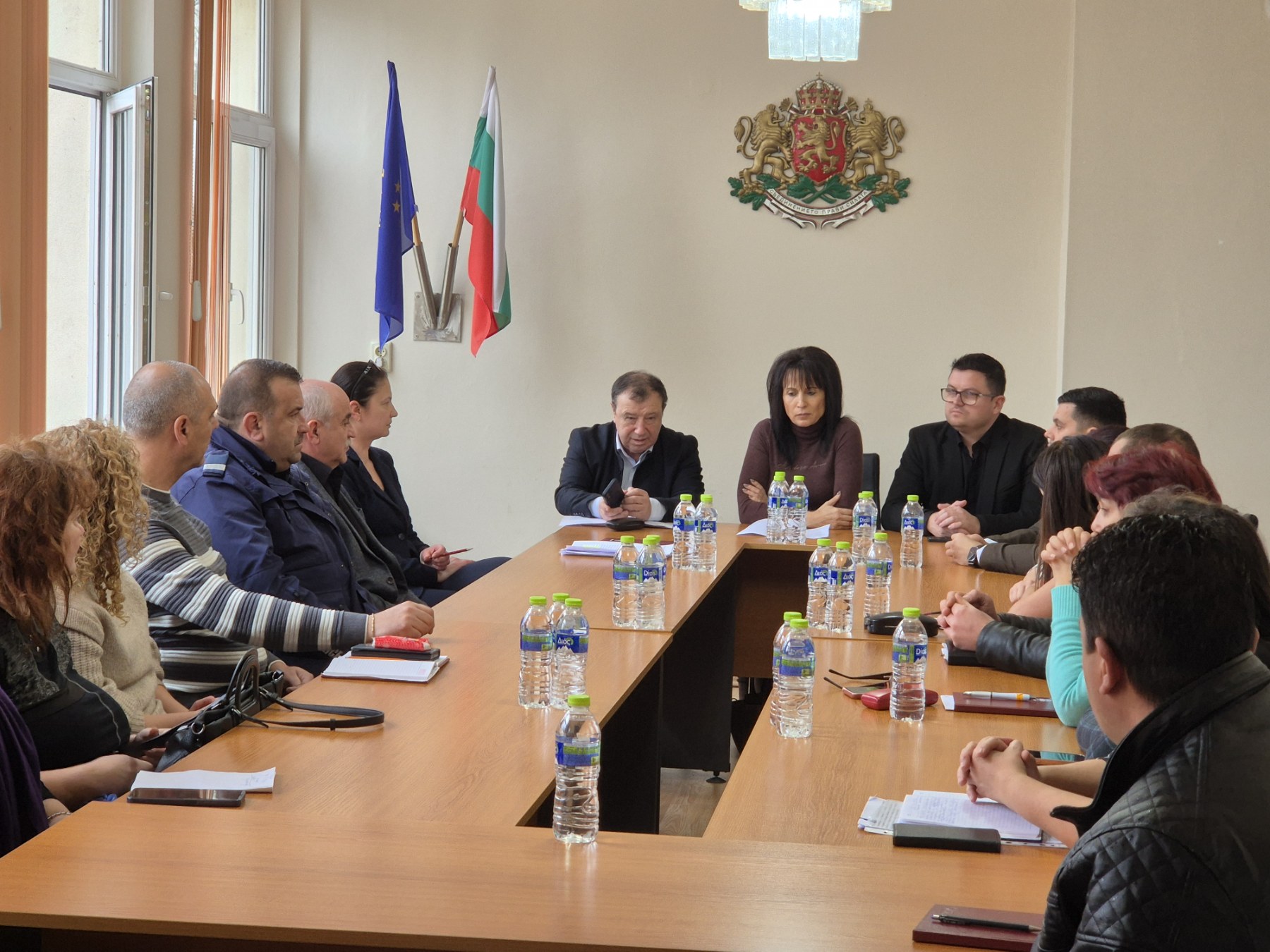 Община Николаево обединява институциите за по-висок обхват и успешно задържане на децата в училище image