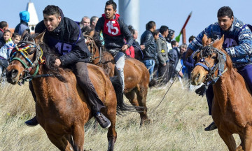 Снимка Традиционни конни надбягвания - Николаево 2023