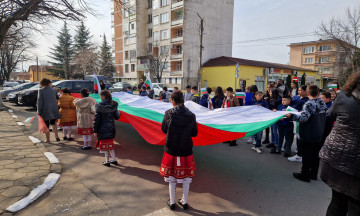 Снимка Николаево празнува Трети март - Националния празник на България