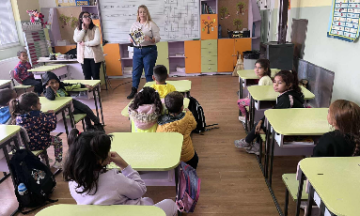 Снимка Успешно се провеждат дейности по проект  „Заедно учим, творим и успяваме“ на Община Николаево и партньори