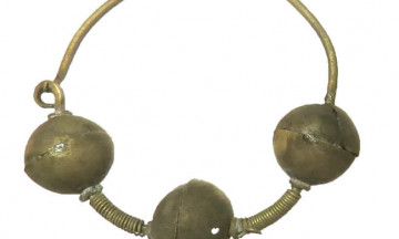 Бронзова обица.jpg