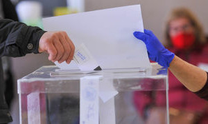 Снимка Указания за провеждане на изборите за президент и вицепрезидент на републиката и за народни представители на 14 ноември 2021 г., в условията на обявена извънредна епидемична обстановка във връзка с COVID-19, утвърдени от министъра на здравеопазването